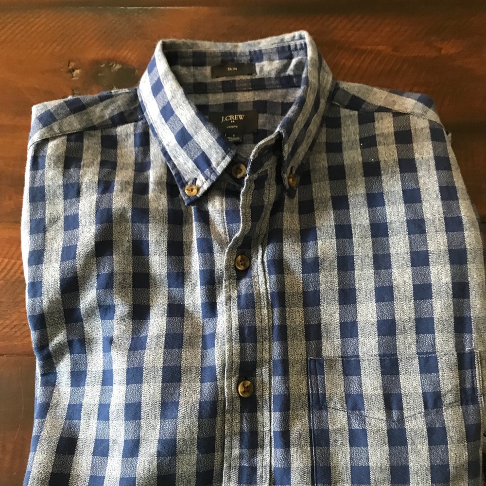 J Crew Men’s Slim Fit Button Down Shirt